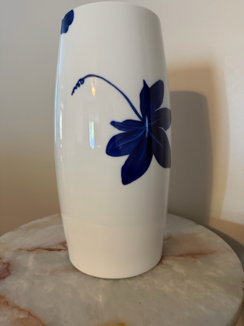 Tiffany & Co. “Tiffany Vines” 13” vase - Picture 5 of 8